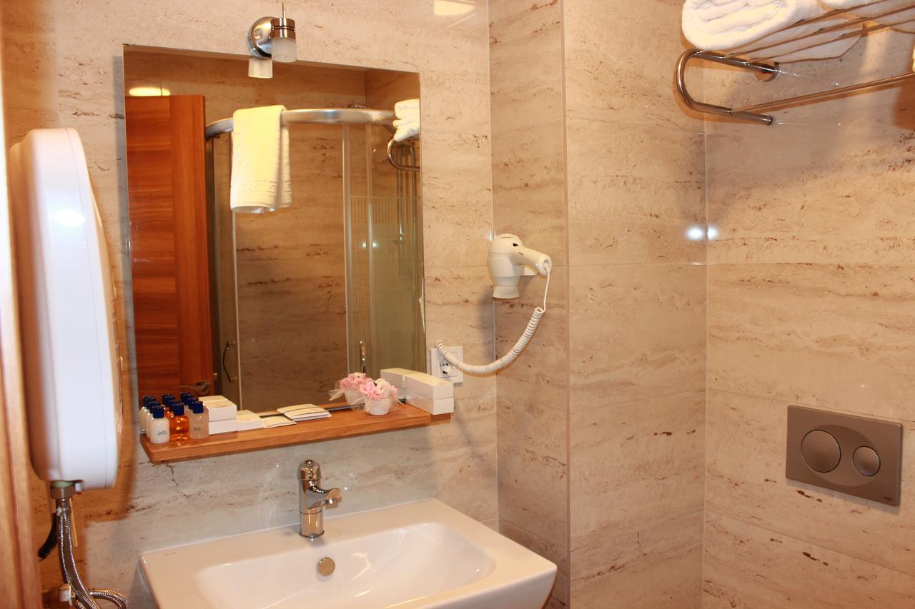 Imerhan Otel كوشاداسيه المظهر الخارجي الصورة