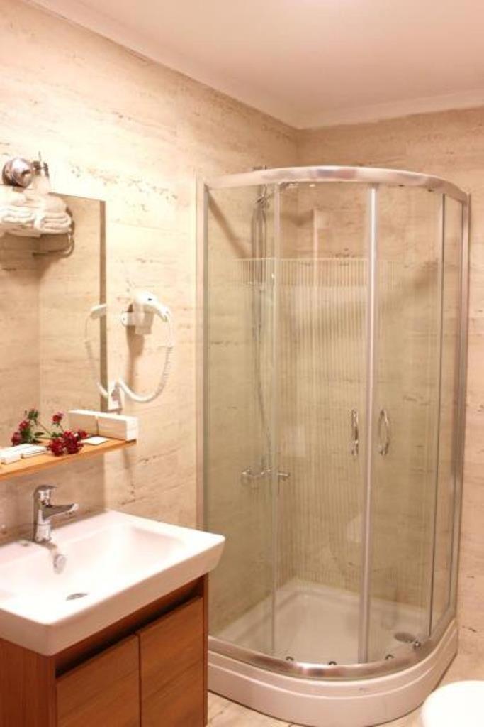 Imerhan Otel كوشاداسيه المظهر الخارجي الصورة